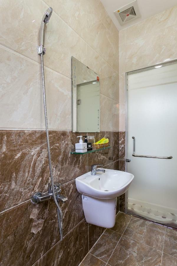 Marine Hotel & Apartment 붕타우 외부 사진